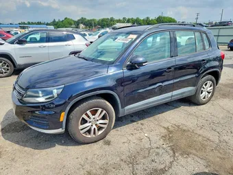 2016 Volkswagen Tiguan WVGBV7AX4GW579463