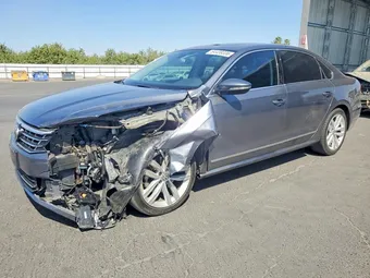 2018 Volkswagen Passat 1VWCA7A31JC040841