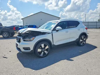 2021 Volvo XC40 YV4162UK6M2476321
