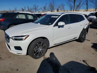 2020 Volvo XC60 YV4102DL8L1429354