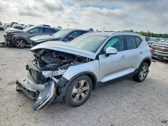 2019 Volvo XC40 YV4AC2HK7K2061184