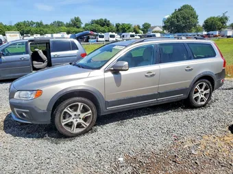 2015 Volvo XC70 YV4902NM6F1218538