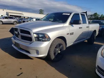 2018 Ram 1500 1C6RR6FTXJS218963