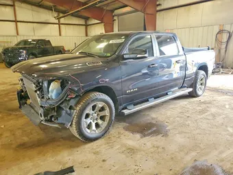 2019 Ram 1500 1C6SRFMT1KN921730