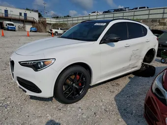 2020 Alfa Romeo ZASPAKAN7L7C74672