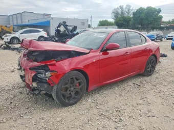 2022 Alfa Romeo ZARFAMBN4N7663728