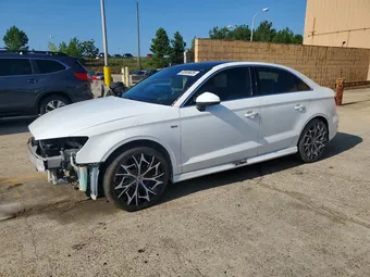 2018 Audi A3 WAUGUGFF6J1085667