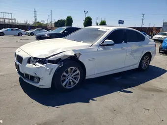 2015 BMW 5 Series WBA5A5C52FD515040