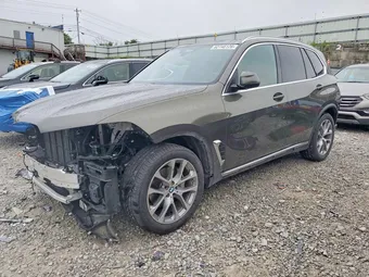 2025 BMW X5 5UX23EU05S9W56537