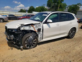 2026 BMW X5 5UX43EU02T9129016
