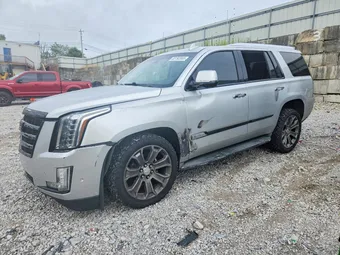 2016 Cadillac Escalade 1GYS3AKJ0GR399097