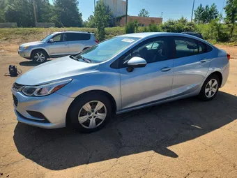 2018 Chevrolet Cruze 1G1BC5SM4J7230607