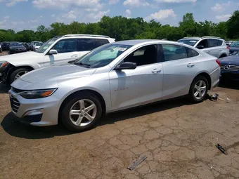 2019 Chevrolet Malibu 1G1ZB5ST2KF181326