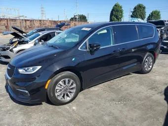 2024 Chrysler Pacifica 2C4RC1S74RR150033