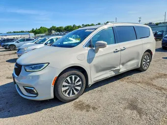 2021 Chrysler Pacifica Hybrid 2C4RC1L75MR544535