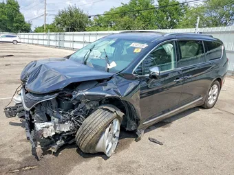 2020 Chrysler Pacifica 2C4RC1GG8LR112823