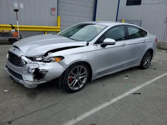 2019 Ford Fusion 3FA6P0LU9KR272141