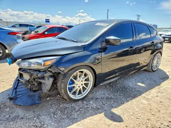 2015 Ford Focus 1FADP3L99FL364259
