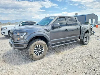 2019 Ford F-150 1FTFW1RG4KFB12122