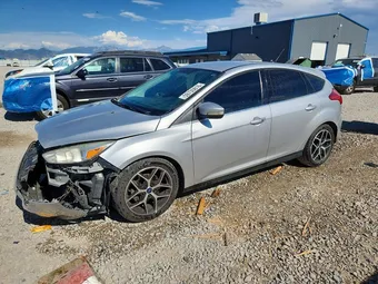 2015 Ford Focus 1FADP3N21FL300068