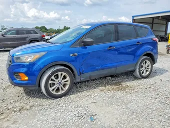 2018 Ford Escape 1FMCU0F74JUC17000