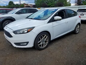 2015 Ford Focus 1FADP3K20FL308490