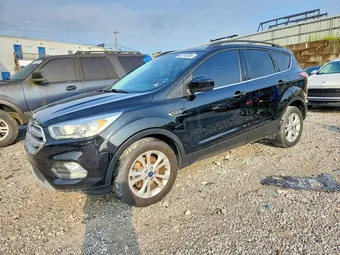2017 Ford Escape 1FMCU0GD4HUB00774