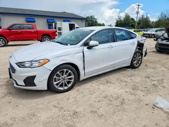 2020 Ford Fusion 3FA6P0H72LR153948