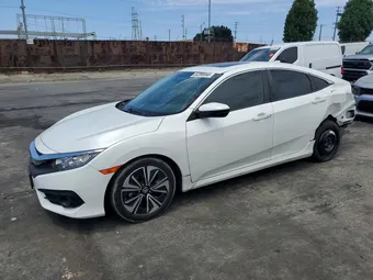2018 Honda Civic JHMFC1F71JX041059
