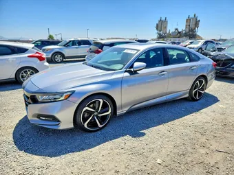 2019 Honda Accord 1HGCV2F35KA001672