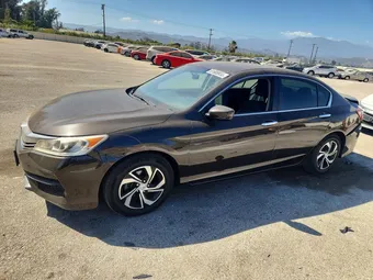 2017 Honda Accord 1HGCR2F38HA254322