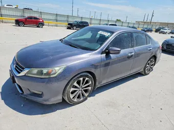 2015 Honda Accord 1HGCR2F50FA275745