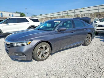 2018 Honda Accord 1HGCV2F6XJA004074