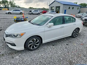 2016 Honda Accord 1HGCR3F86GA002620