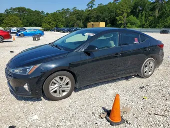 2020 Hyundai Elantra 5NPD84LF3LH585911
