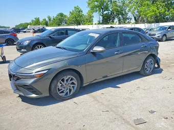 2025 Hyundai Elantra KMHLM4DJ3SU142412