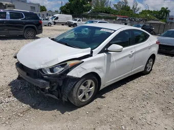 2015 Hyundai Elantra 5NPDH4AE5FH647579