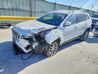 2019 Jeep Cherokee 1C4PJLCB7KD297368