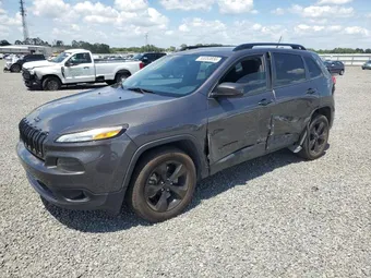 2018 Jeep Cherokee 1C4PJLCBXJD544333