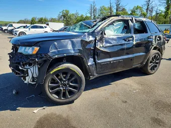 2018 Jeep Grand Cherokee 1C4RJFAGXJC488392