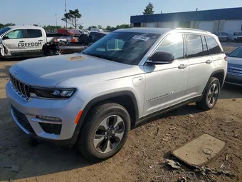 2025 Jeep Grand Cherokee 4XE 1C4RJYB6XS8665870