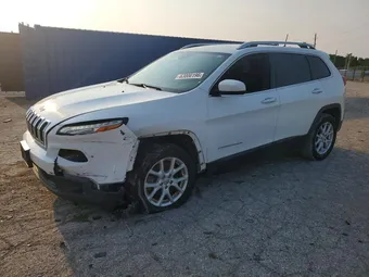 2016 Jeep Cherokee 1C4PJLCB4GW307804