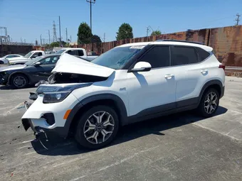 2022 Kia Seltos KNDERCAA9N7308268
