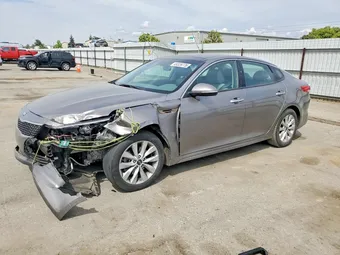 2016 Kia Optima 5XXGU4L30GG072681