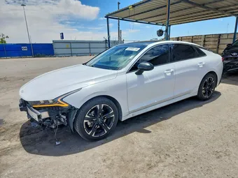 2022 Kia K5 5XXG64J27NG092556