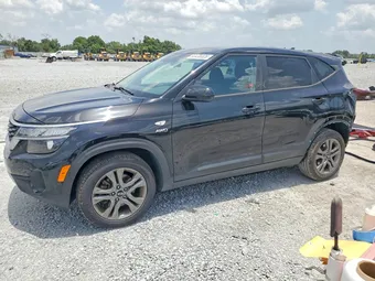 2021 Kia Seltos KNDEPCAA9M7188721