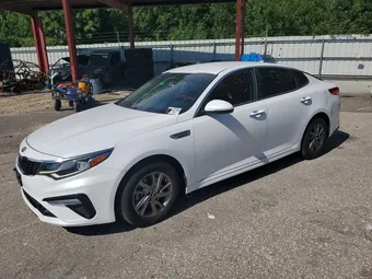 2020 Kia Optima 5XXGT4L33LG428389