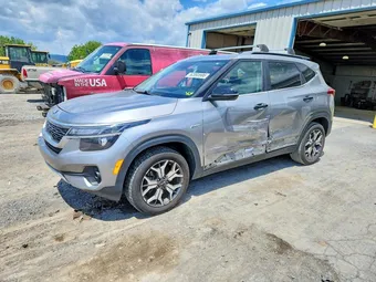 2021 Kia Seltos KNDERCAA3M7149939