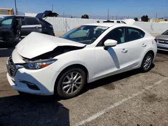 2018 Mazda 3 3MZBN1U71JM169561
