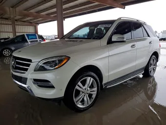 2015 Mercedes-Benz M-Class 4JGDA5JB7FA513532